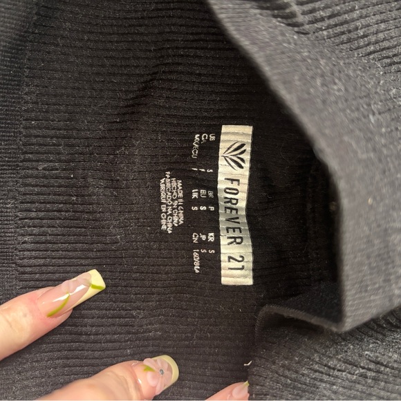 Forever 21 Black Ribbed Camisole - Picture 3 of 3